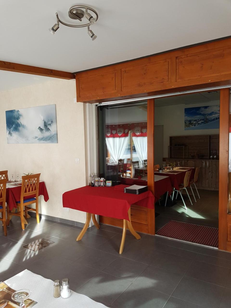 Hotel Du Soleil Aillon-le-Jeune Bagian luar foto