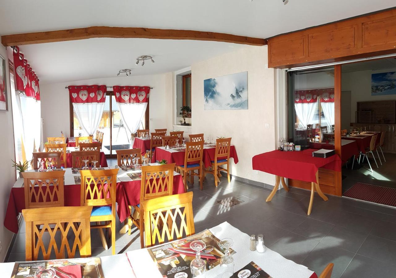 Hotel Du Soleil Aillon-le-Jeune Bagian luar foto